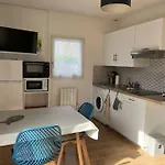 아파트 T2, Tres Bien Equipe, Avec Terrasse, Jardin, Et Acces Piscine, Renovation Mars 2026