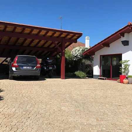 Appartement T2, Très Bien équipé, Avec Terrasse, Jardin, Et Accès Piscine Cambo-les-Bains