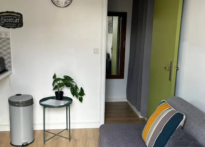 Apartmán T2, Tres Bien Equipe, Avec Terrasse, Jardin, Et Acces Piscine Cambo-les-Bains